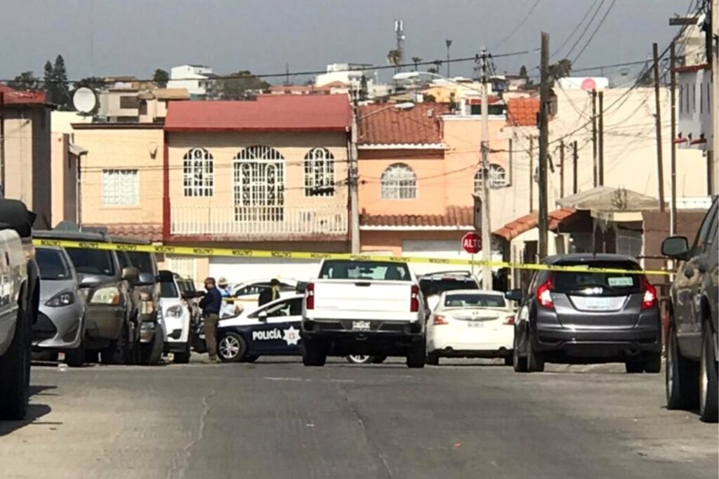 Matan A Tiros A Agente De La FGE En Tijuana ESQUINA 32