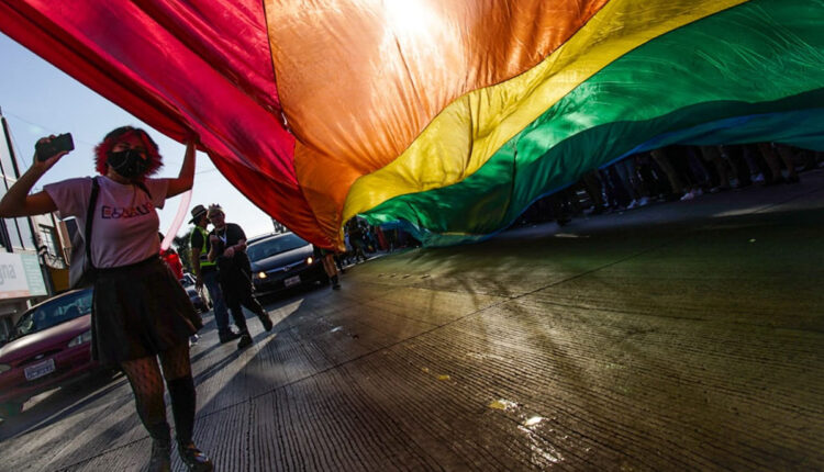 Festeja Comunidad Lgbtiq Publicaci N De Sanciones Para Terapias De