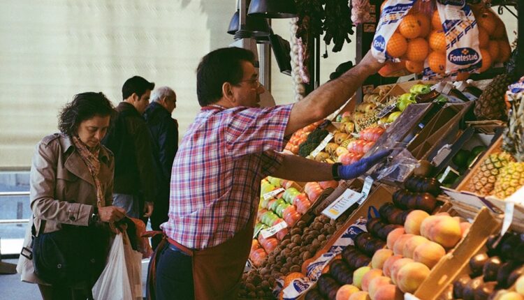 Inspeccionan A Peque Os Comercios En Cumplimientos Laborales Esquina