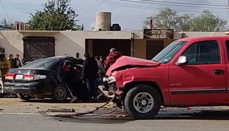 Accidente carretera libre Ensenada