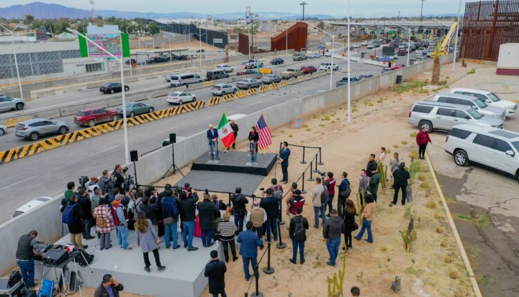 Ken Salazar y Marina del Pilar Garita Mexicali 3