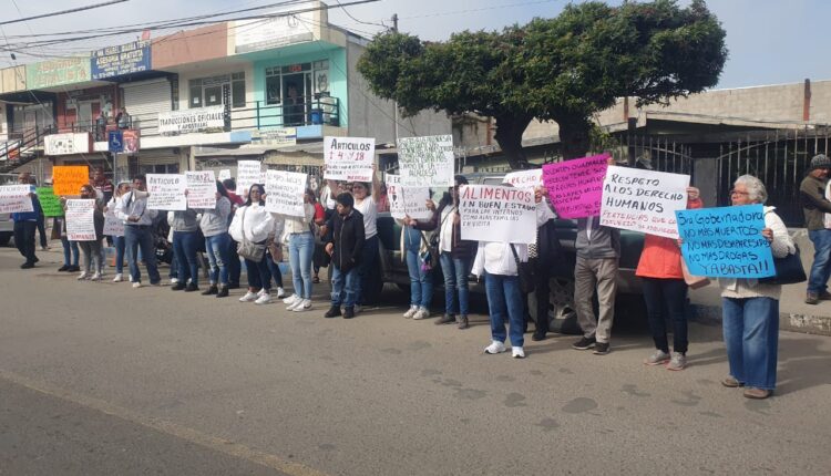 Manifestación familiares internos 3