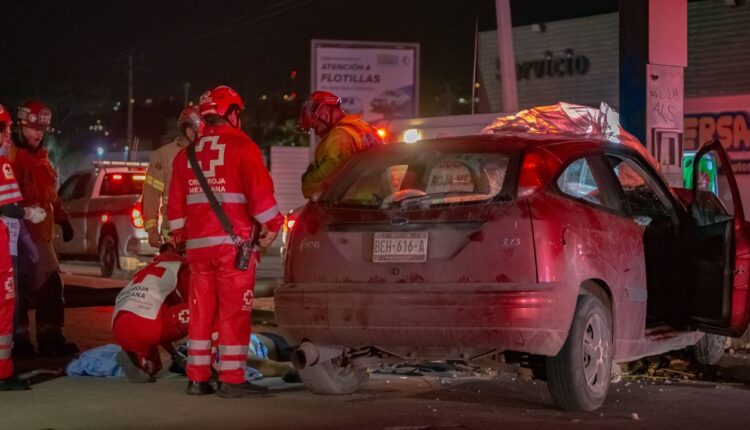 Accidente, Vía Rápida Oriente, poste de metal