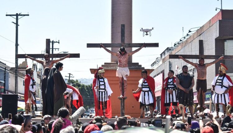 Vía Crucis 12