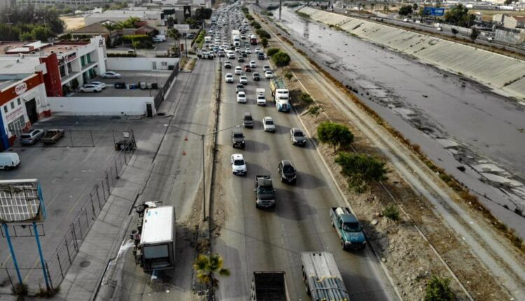 Accidente, camión, Vía Rápida Oriente 2