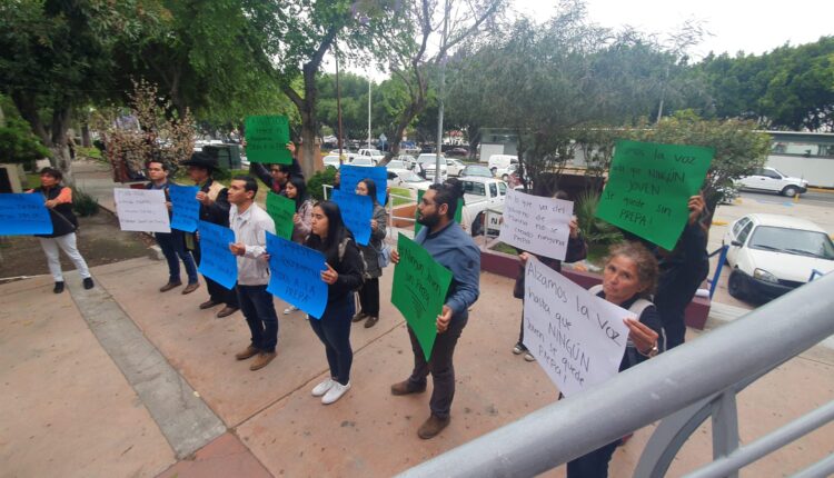 Acción Juvenil, PAN, Protesta 4