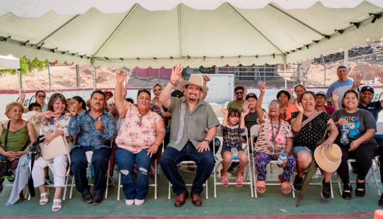 Síndico, Rafael Leyva, colonia 10 de Mayo1