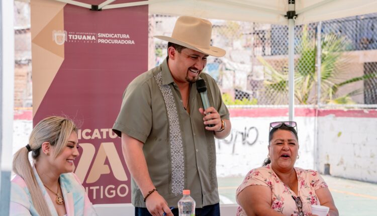 Síndico, Rafael Leyva, colonia 10 de Mayo2