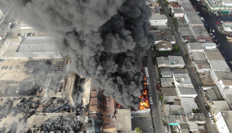 Incendio fábrica de colchones Calinor1