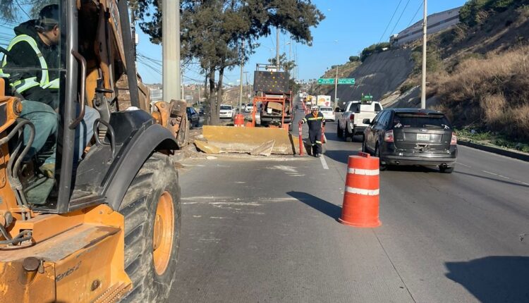 CIERRE DE CARRIL EN ROSAS MAGALLÓN (2)