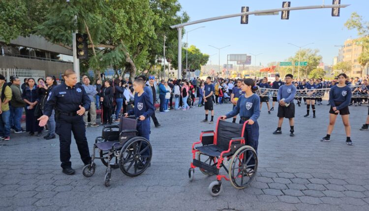 Desfile Cívico – Deportivo 1