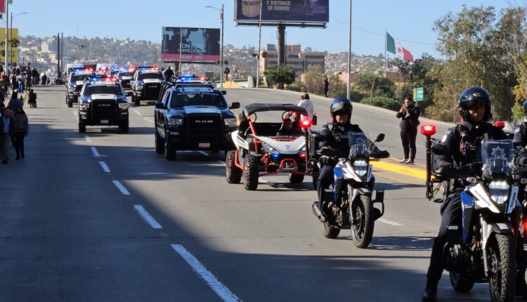 Desfile Cívico – Deportivo 2 – Policías 3