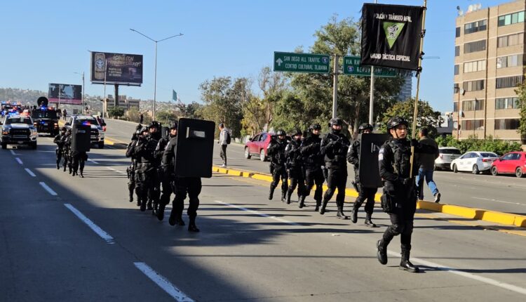 Desfile Cívico – Deportivo 2 – Policías 6