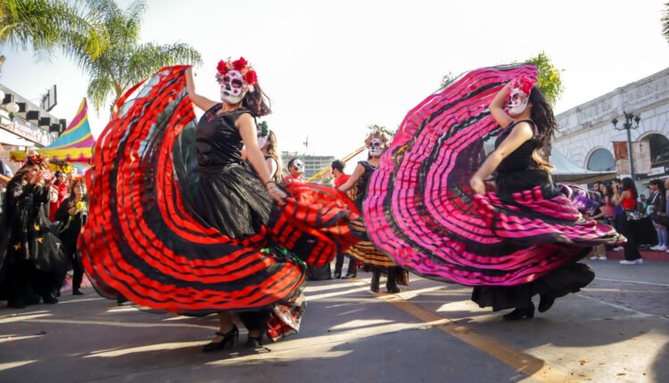 Festival, Día de Muertos3