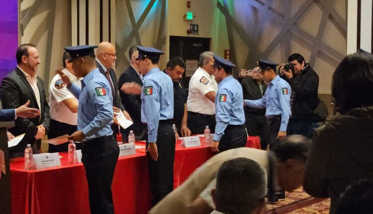 Graduación Bomberos y salvavidas Tijuana 2