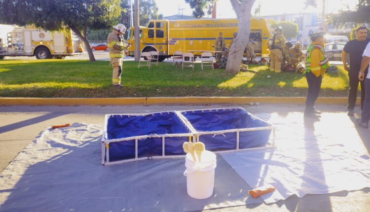 Incendio carro de fumigación Mercado Hidalgo 2