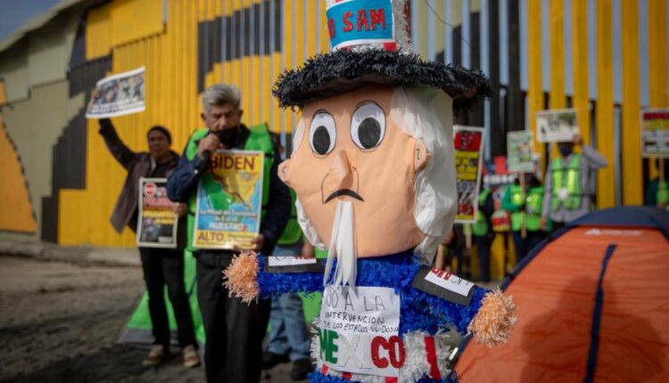 Manifestación Muro Playas de Tijuana 2