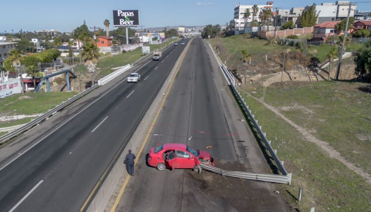 Accidente, carretera Escénica, Playas de Rosarito1