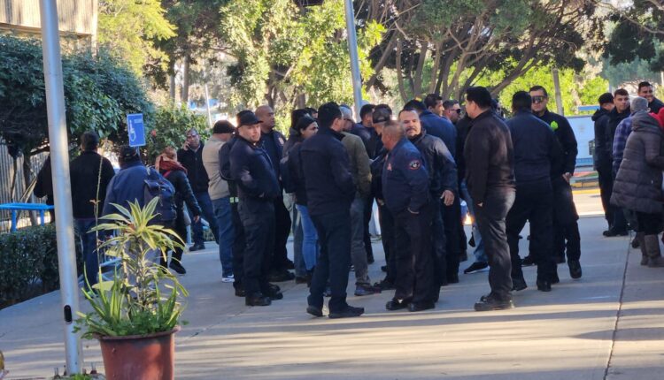 Manifestación, Bomberos de Tijuana1