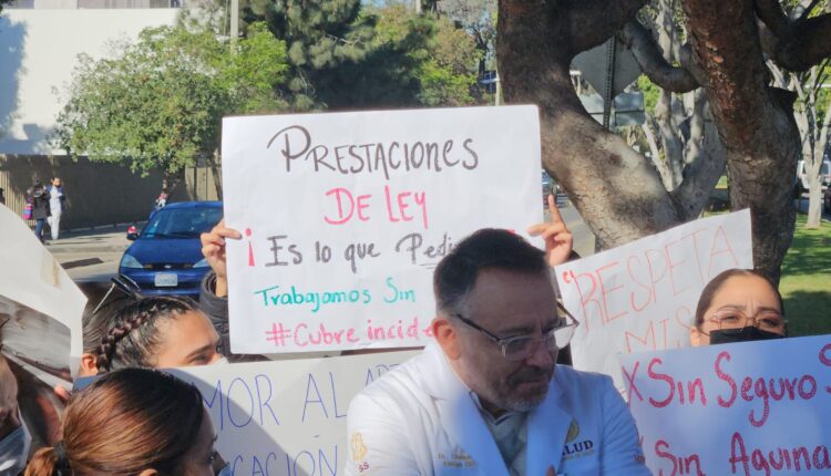 Manifestación enfemeros HGT 7