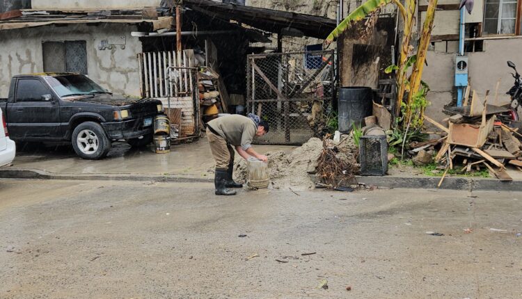 Afectados, deslizamiento de ladera, colonia Artesanal7