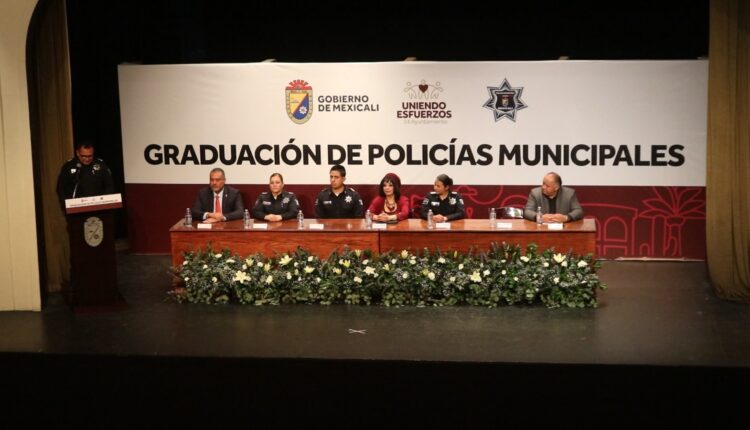 Graduación, policías municipales, Mexicali (2)