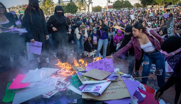 Marcha feminista Tijuana 2024 2