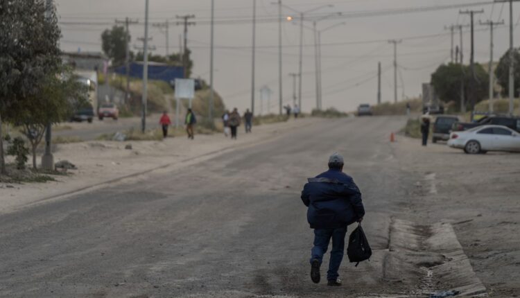 Afectados bloqueo carretera libre 2