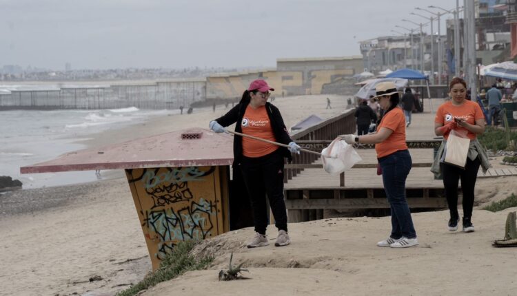 Limpieza Playas de Tijuana voluntarios 1