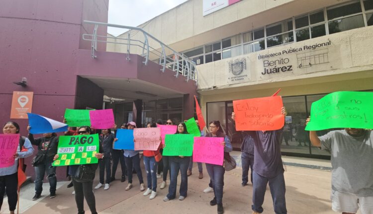 Manifestación maestros Cecyte