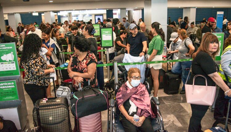 Pasajeros Aeropuerto de Tijuana