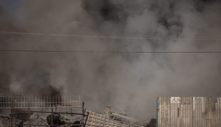 Incendio colonia Carranza Mexicali 2