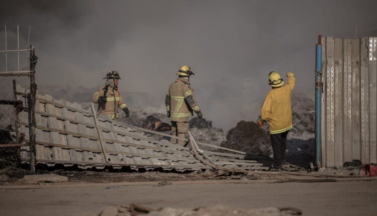 Incendio colonia Carranza Mexicali 3