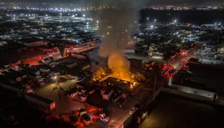 Incendio taller mecánico Aeropuerto 2