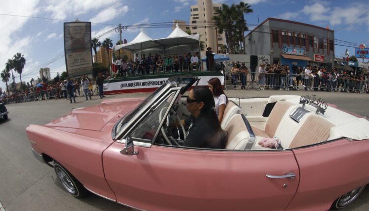 Desfile Rosarito