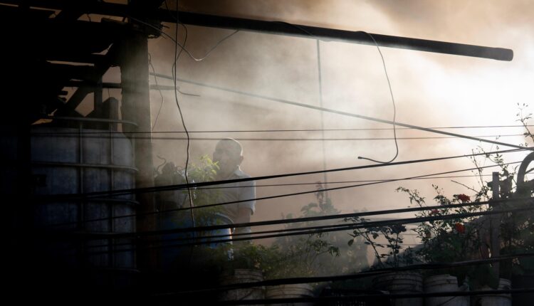 Incendio colonia 70-76 3