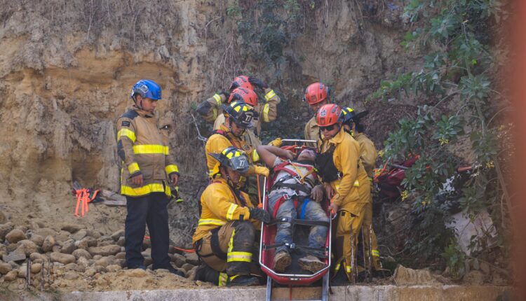 Trabajador atrapado Talud