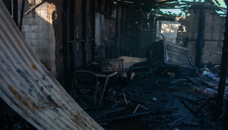 Incendio colonia 10 de Mayo