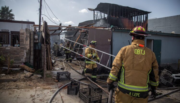 Incendio vivienda colonia Azteca 1