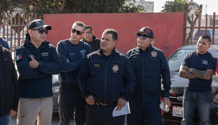 Manifestación Bomberos Issstecali