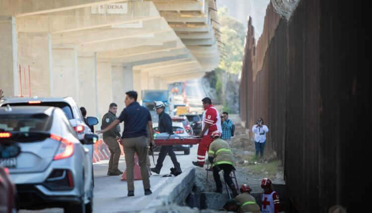 Mujer cayó muro 8