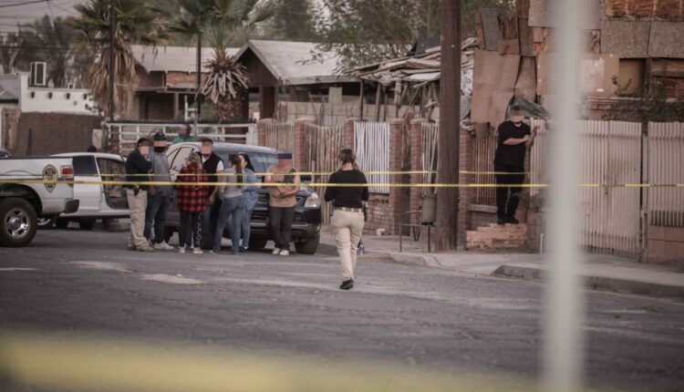 Riña vecinos Mexicali 1