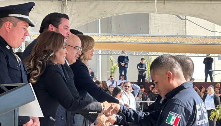 Policías Ensenada